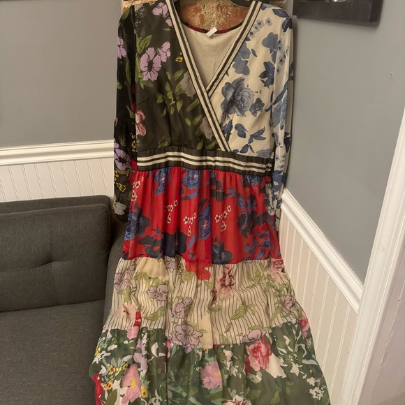 Kaktus Dresses & Skirts - Kaktus Multicolored Mixed Floral Print Bohemian Long Sleeve Maxi Dress Size L